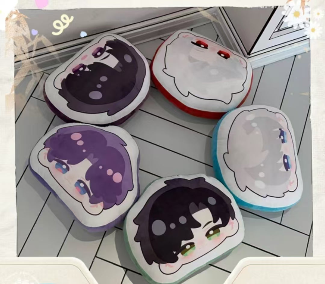 Love and deepspace Pillow