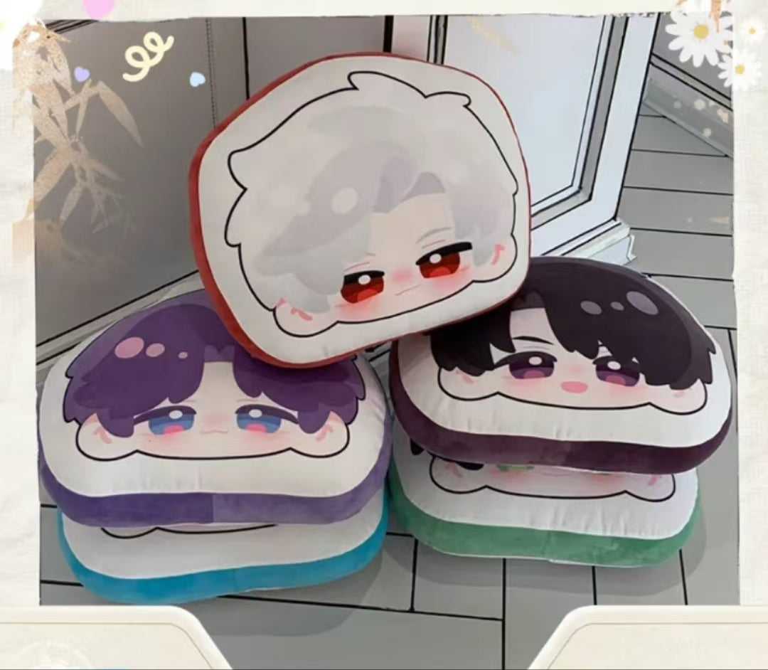 Love and deepspace Pillow
