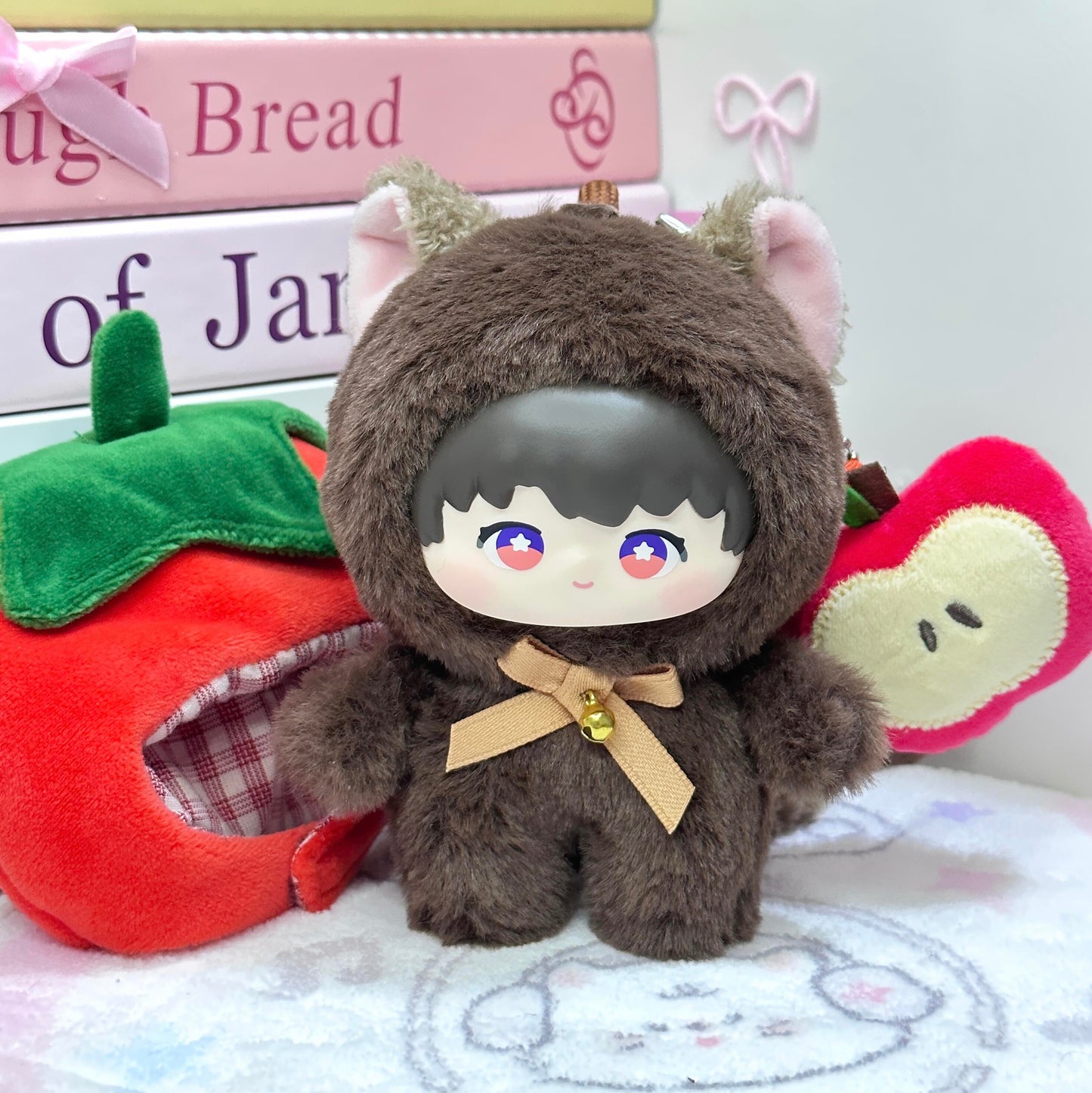 LnD Plush Bag pendant Blink box