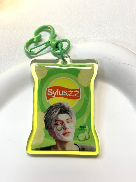 Sylus Cucumber flavored potato chips Keychain